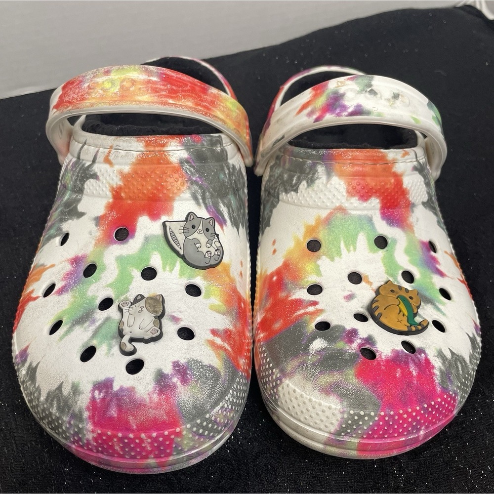 Classic Crocs Tie Dye Clogs Cat Charms Shoes Lined Warm Women's 8 Men's 6 Multi - Picture 6 of 16
